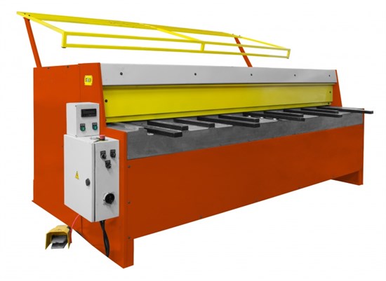 Гильотина электромеханическая STALEX Q11-4х2550NC 386105